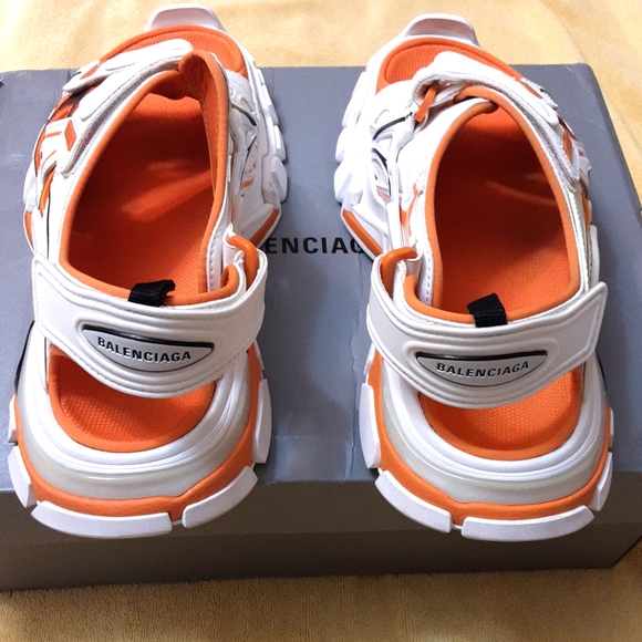 Balenciaga track sandals- Unisex size 7- 8 Firm price - Picture 7 of 15